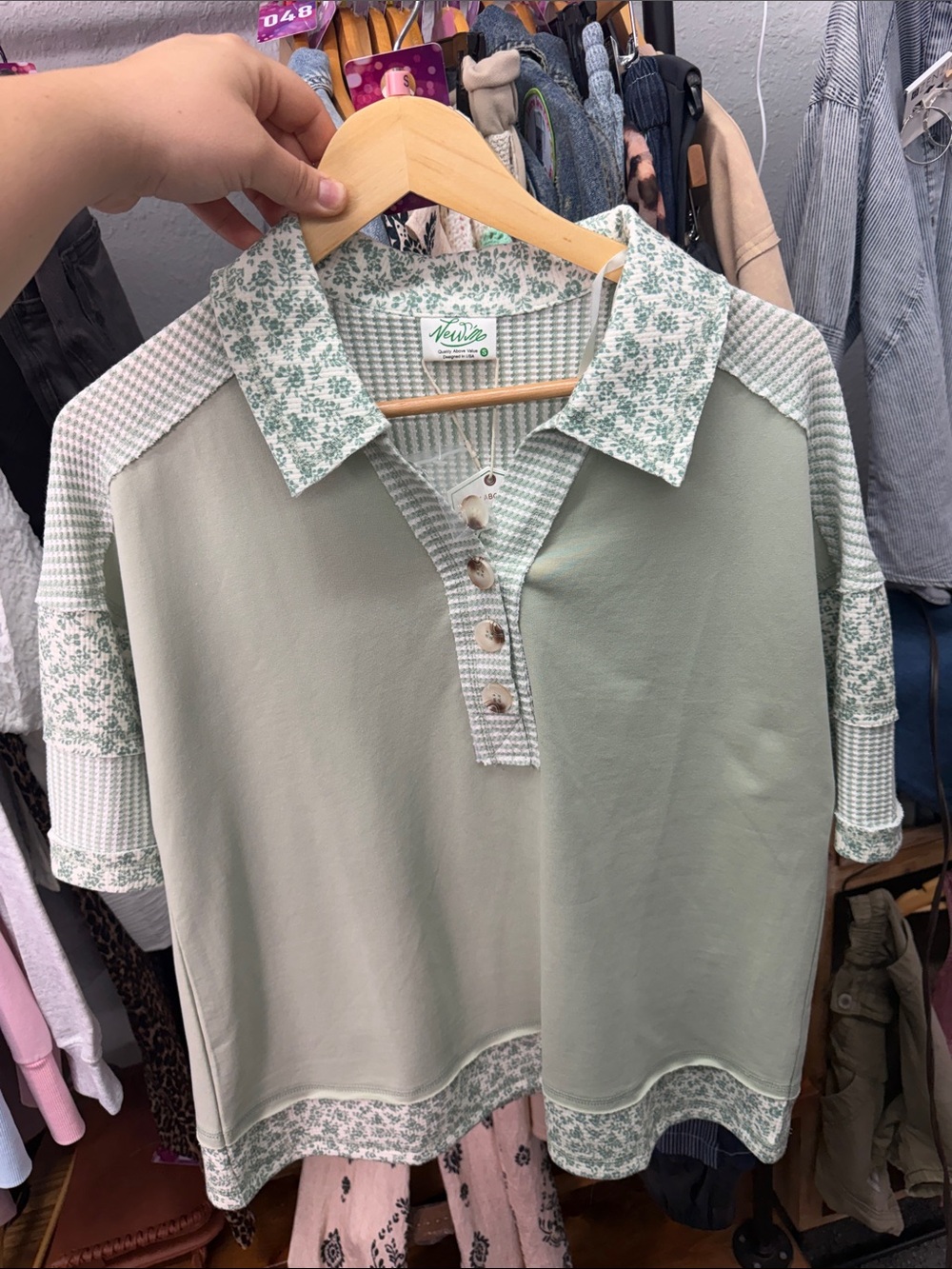 Vintage-Inspired Green Floral Polo Top